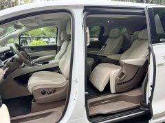 Denza D9 DM-i 970 AWD Version - ფოტო 10