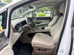 Denza D9 DM-i 970 AWD Version - ფოტო 8