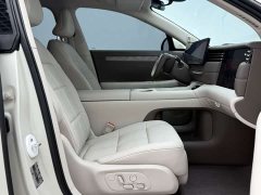 IM Motors LS6 EV Max - ფოტო 16