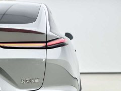 Nio L60 60kWh Edition - ფოტო 18