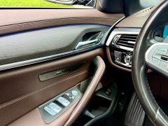 BMW 5 530Li Version M - ფოტო 10