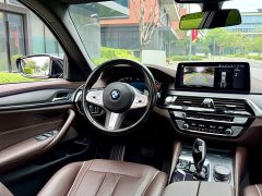 BMW 5 530Li Version M - ფოტო 12