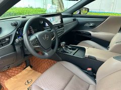 Lexus ES 300h Edition - ფოტო 3