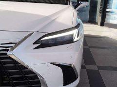 Lexus ES 200 Edition - ფოტო 6