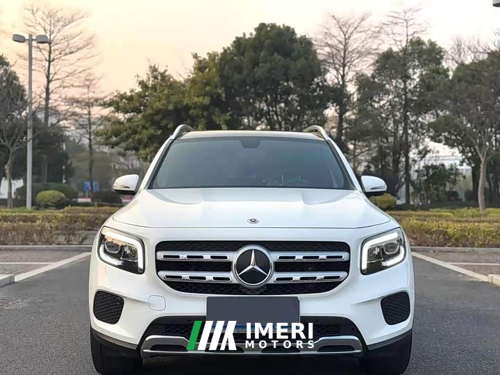 Mercedes-Benz GLB 180 Version - ავტომობილი ჩინეთიდან