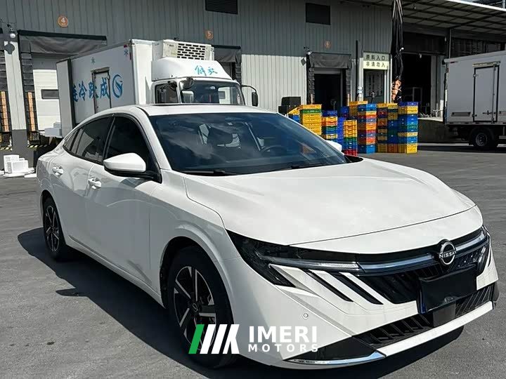Nissan 1.6L CVT Luxury Edition - ავტომობილი ჩინეთიდან
