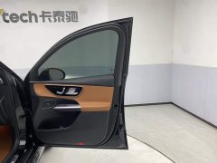 Mercedes-Benz GLC 300 L 4MATIC Version 5 - ფოტო 19