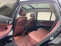 BMW X5 xDrive 30Li Deluxe VersionM - ფოტო 19