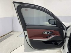 BMW 3 325Li M - ფოტო 16