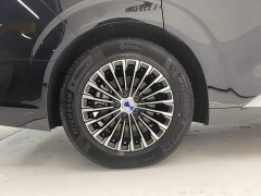 Denza D9 DM-i 980 AWD Version - ფოტო 11