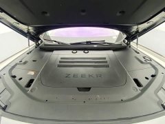 Zeekr 9X Hyper Edition 70kWh - ფოტო 12