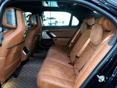 BMW i7 eDrive50L DeluxeM - ფოტო 15