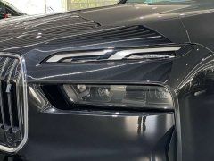BMW i7 eDrive50L DeluxeM - ფოტო 5