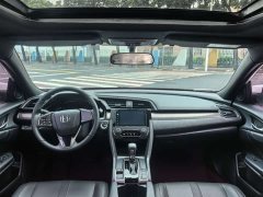 Volkswagen HATCHBACK 220TURBO CVT - ფოტო 5