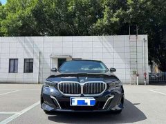 BMW 5 530Li Deluxe Version M - ფოტო 2