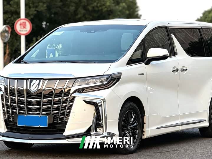 Mercedes-Benz 2.5L Premium Edition - ავტომობილი ჩინეთიდან