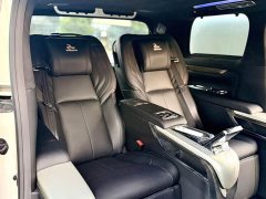 Mercedes-Benz 2.5L Premium Edition - ფოტო 9