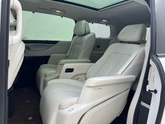 Buick GL8 Deluxe Edition 7 - ფოტო 20