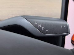 Tesla Model Y Standard Range Edition - ფოტო 13