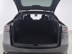 Tesla Model Y Standard Range Edition - ფოტო 16