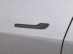Tesla Model Y Standard Range Edition - ფოტო 18