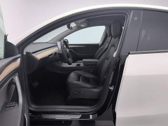 Tesla Model Y Standard Range Edition - ფოტო 10