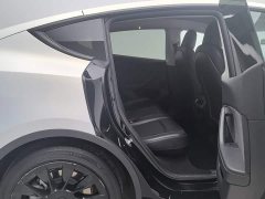 Tesla Model Y Standard Range Edition - ფოტო 15