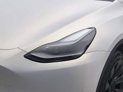 Tesla Model Y Standard Range Edition - ფოტო 7