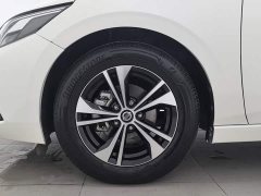 Nissan 1.6L XL CVT Edition - ფოტო 17