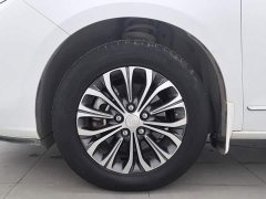 Buick GL8 652T Version - ფოტო 17