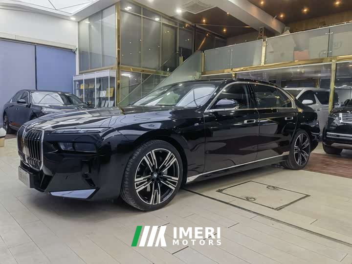 BMW 7 Series 2023 740Li M Sport Package - ავტომობილი ჩინეთიდან