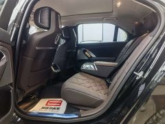 BMW 7 Series 2023 740Li M Sport Package - ფოტო 12
