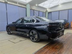 BMW 7 Series 2023 740Li M Sport Package - ფოტო 17