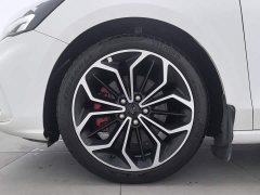 BMW EcoBoost 180 ST Line - ფოტო 17