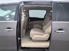 Buick GL8 652T Luxury Version - ფოტო 15