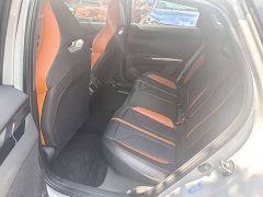 Changan UNI-V 1.5T Premium Version - ფოტო 11