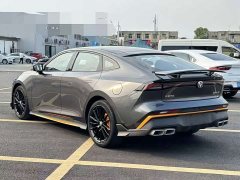 Changan UNI-V 1.5T Premium Version - ფოტო 9