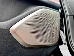 BMW L60 60kWh Edition - ფოტო 10