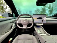 BMW L60 60kWh Edition - ფოტო 14