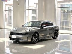 Lynk & Co 03 1.5TD DCT Edition - ფოტო 1