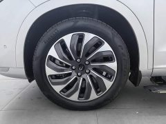 AITO M7 1.5T Smart DriveAWDMax Edition 5 - ფოტო 17