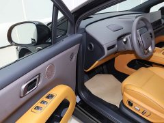 Li Auto i6 2WD Edition - ფოტო 16