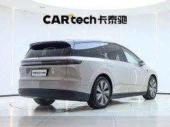 Li Auto i8 Edition - ფოტო 5