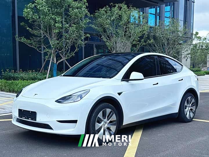 Tesla Model Y Edition - ავტომობილი ჩინეთიდან