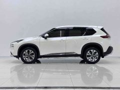 Nissan VC-Turbo 300 CVT 4WDLuxury Edition - ფოტო 7