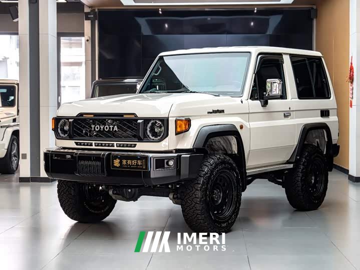 Ford LC71 2.8T Edition - ავტომობილი ჩინეთიდან