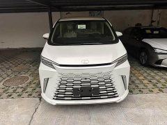 Lexus LM 500h Edition - ფოტო 7