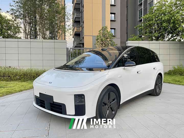 Li Auto i8 Edition