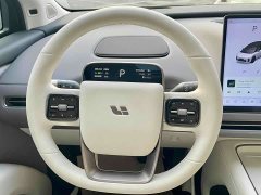 Li Auto i8 Edition - ფოტო 20