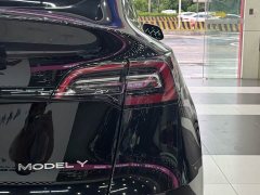 Tesla Model Y Edition - ფოტო 8